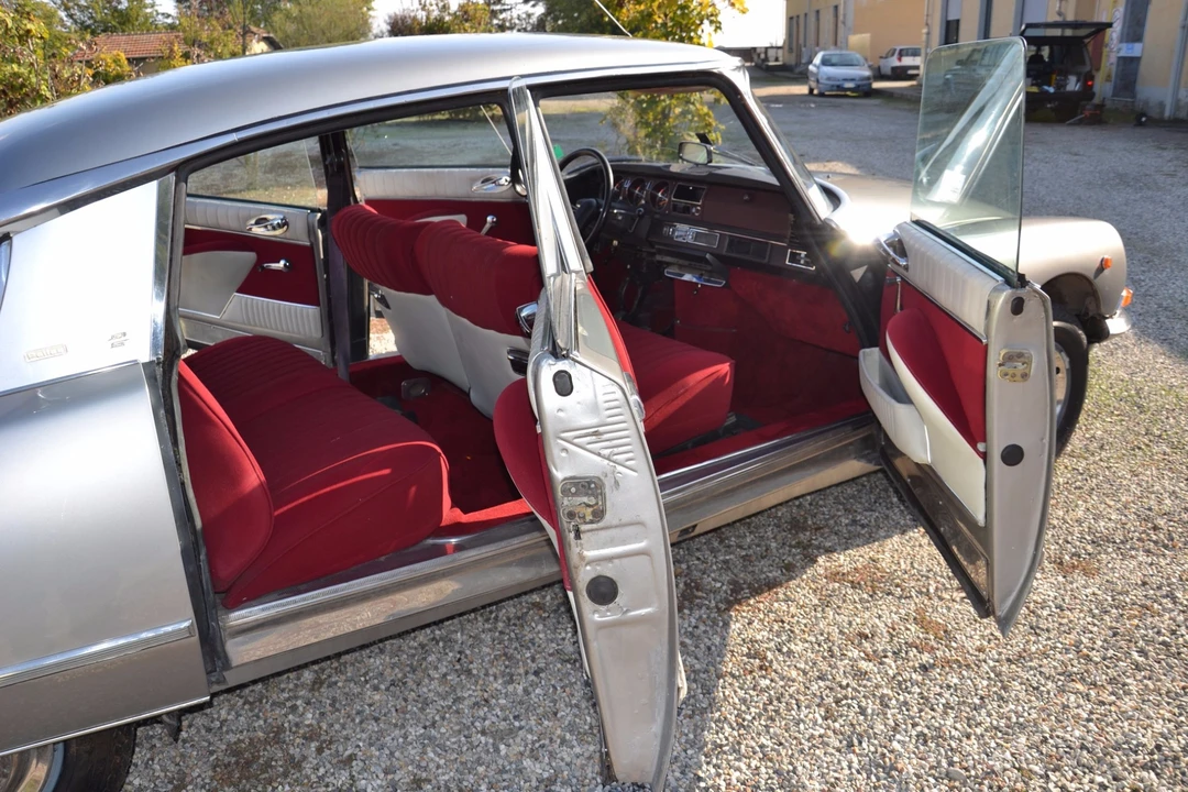 1972 Citroen DS21 - Image 25 of 31