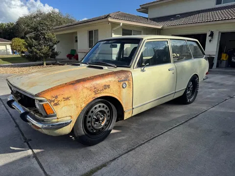 1972 Toyota Corolla 2nd Gen - Image 2 of 8