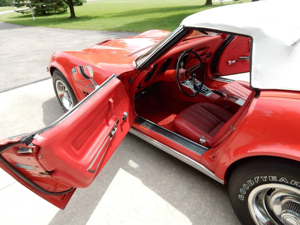 1972 Chevrolet Corvette C3 - Image 11 of 12