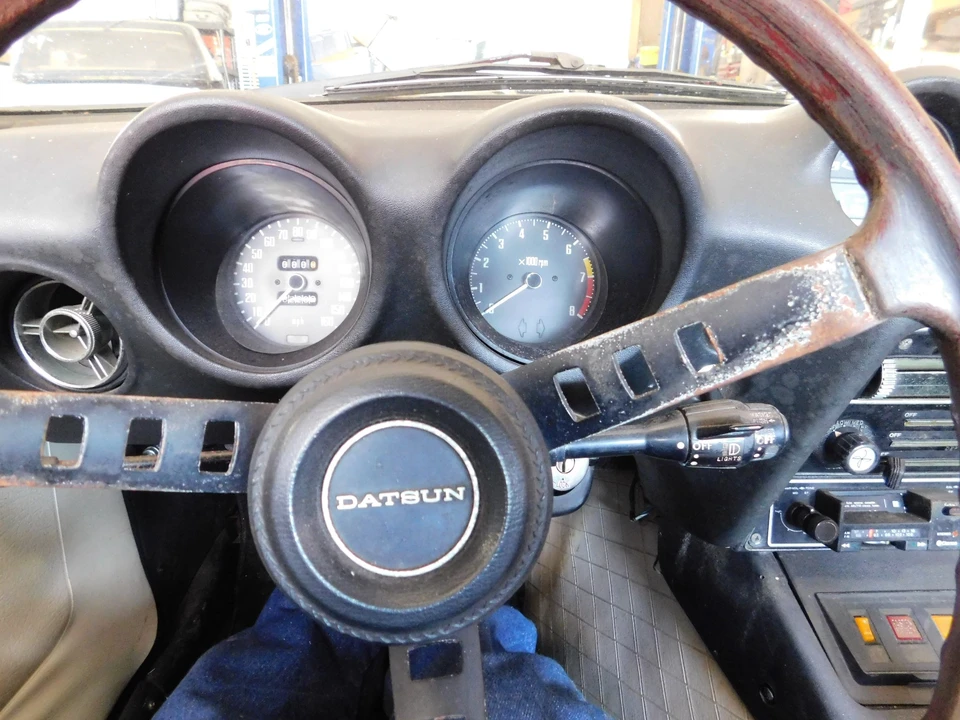 1972 Nissan Fairlady Z 1st Gen - Image 28 of 31