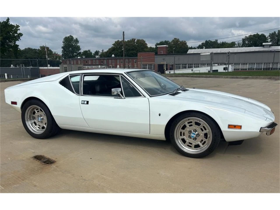 1972 DeTomaso Pantera - Image 21 of 31