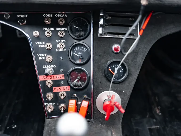 1972 DeTomaso Pantera - Image 16 of 31