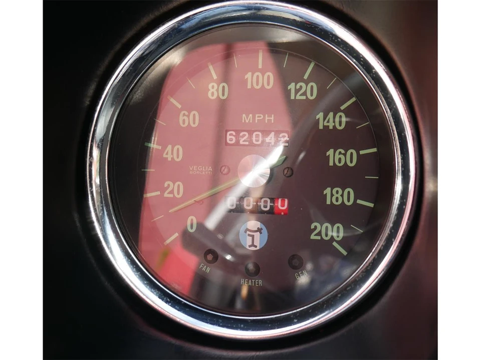 1972 DeTomaso Pantera - Image 14 of 31