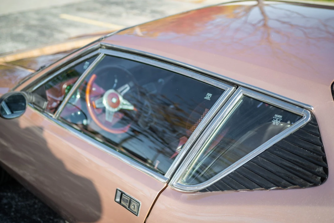 1972 DeTomaso Pantera - Image 27 of 31