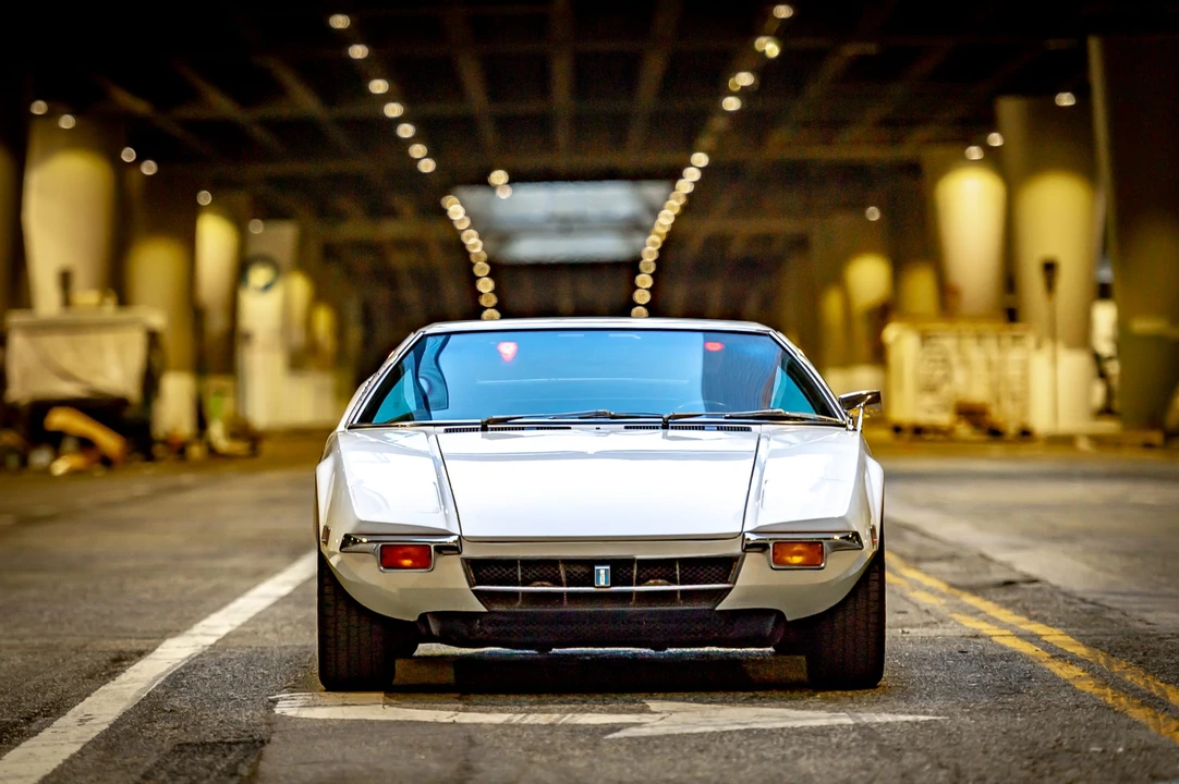 1972 DeTomaso Pantera - Image 2 of 31