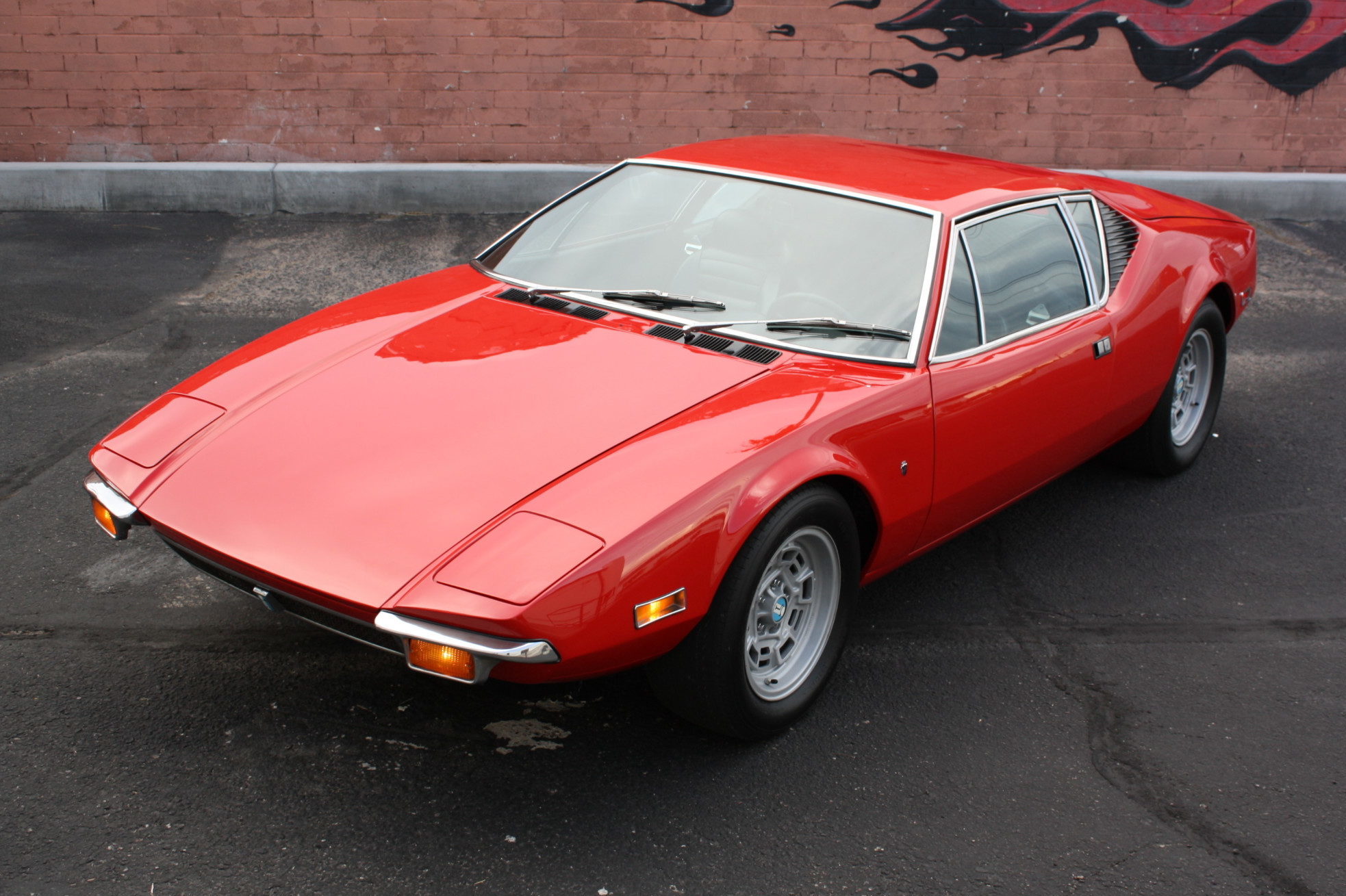 1972 DeTomaso Pantera
