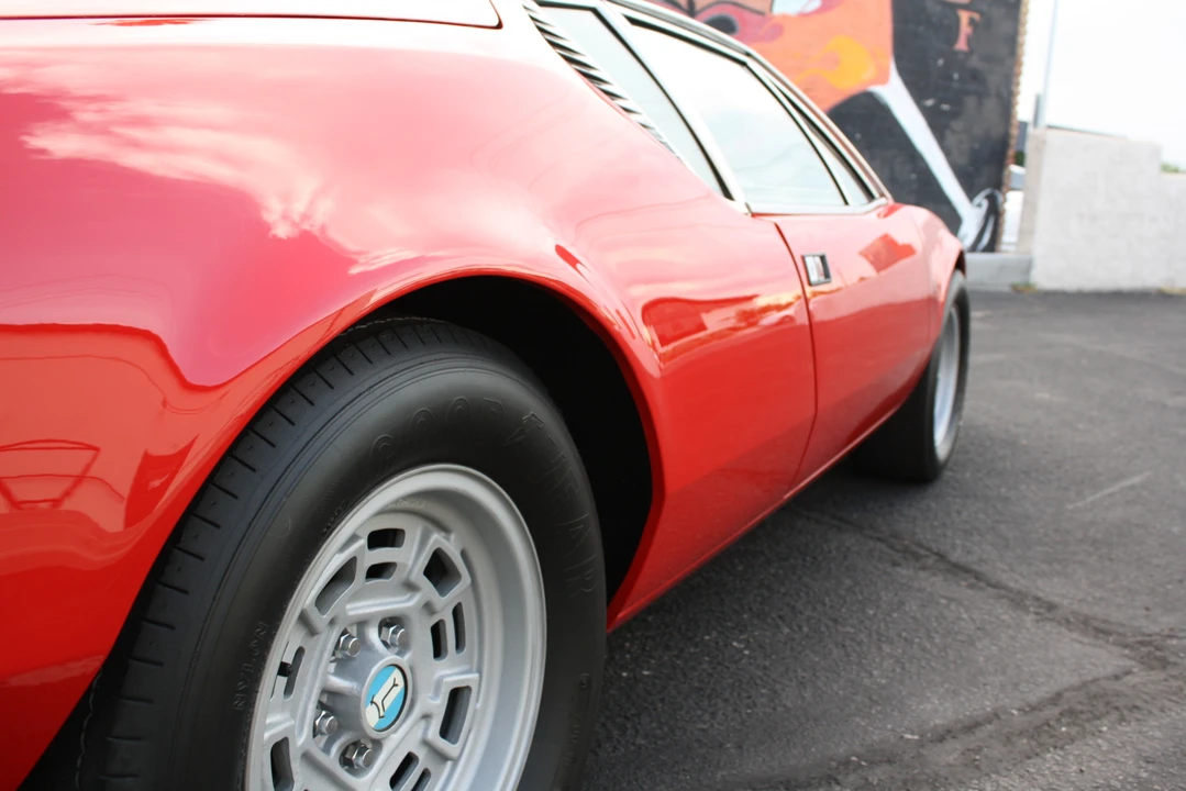 1972 DeTomaso Pantera - Image 15 of 31