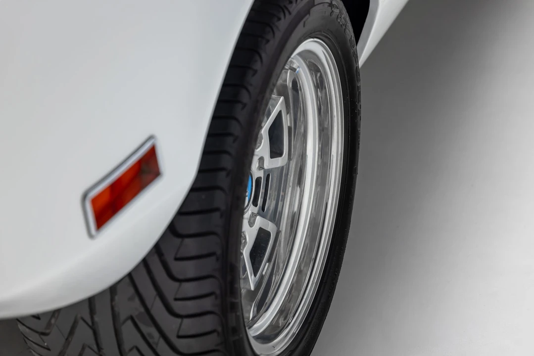 1972 DeTomaso Pantera - Image 30 of 31