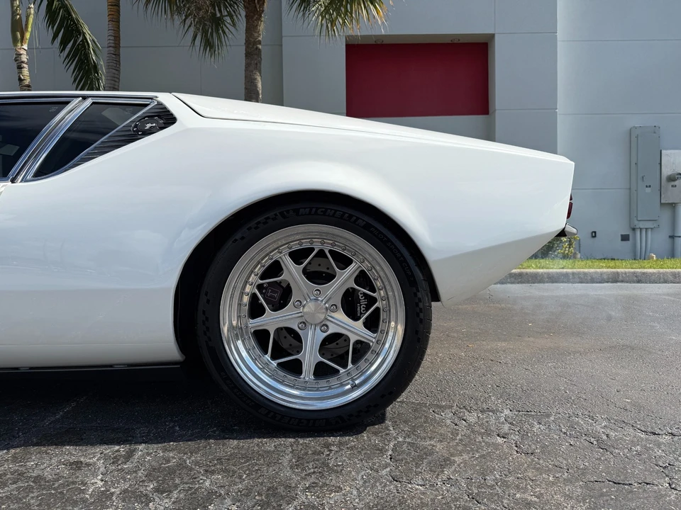 1972 DeTomaso Pantera - Image 11 of 21