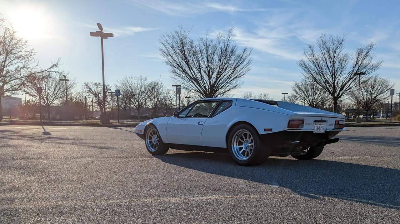 1972 DeTomaso Pantera - Image 15 of 31