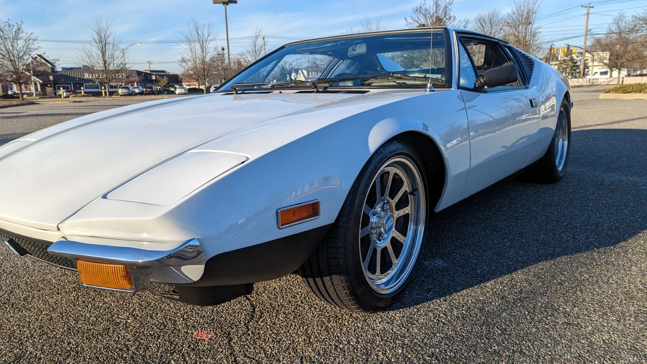 1972 DeTomaso Pantera - Image 22 of 31
