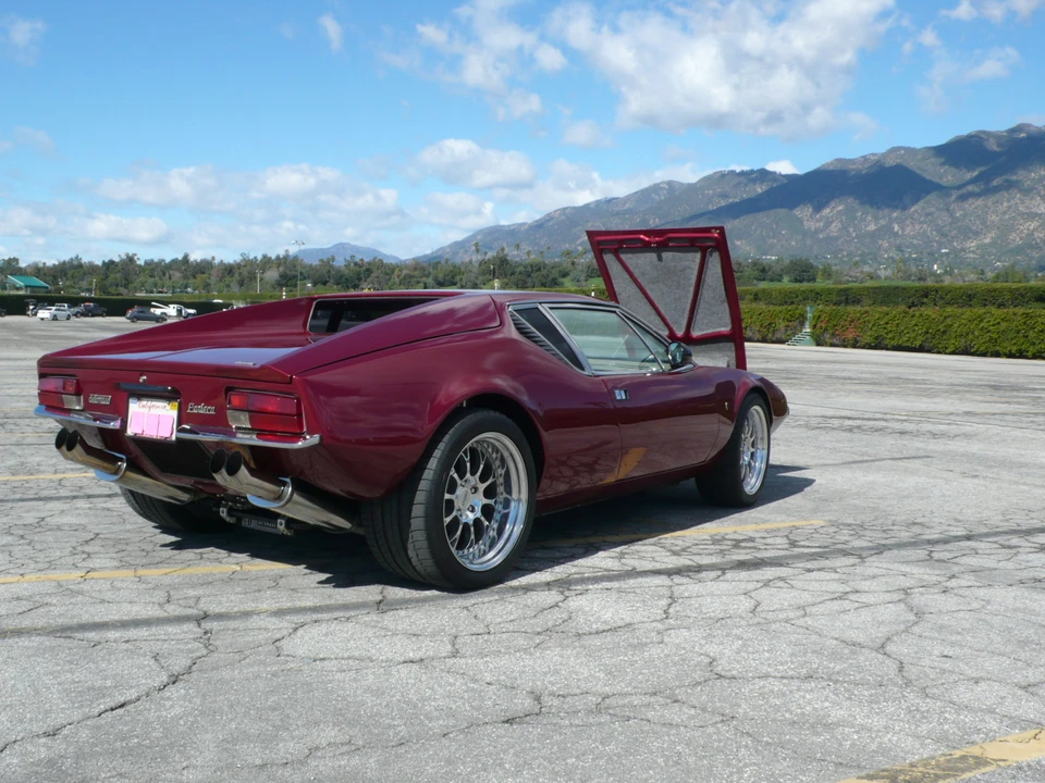 1972 DeTomaso Pantera - Image 16 of 31
