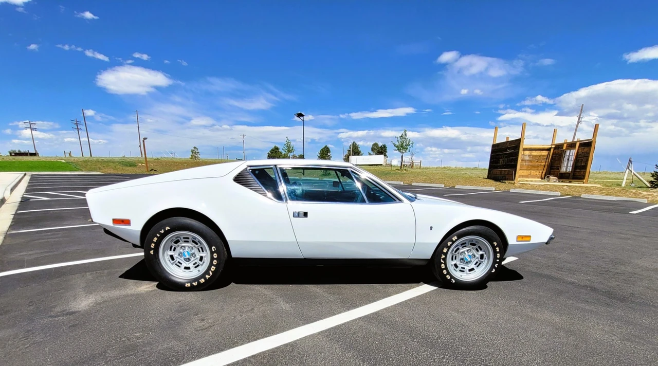 1972 DeTomaso Pantera - Image 21 of 31