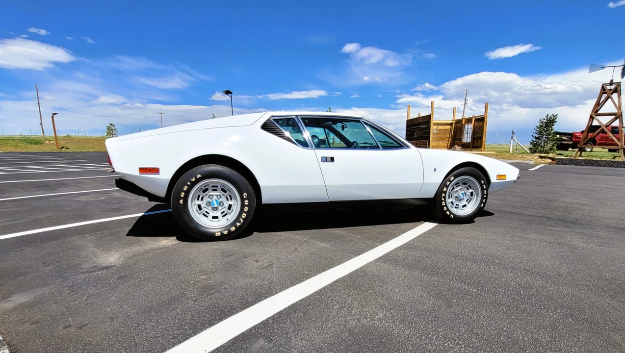 1972 DeTomaso Pantera - Image 24 of 31