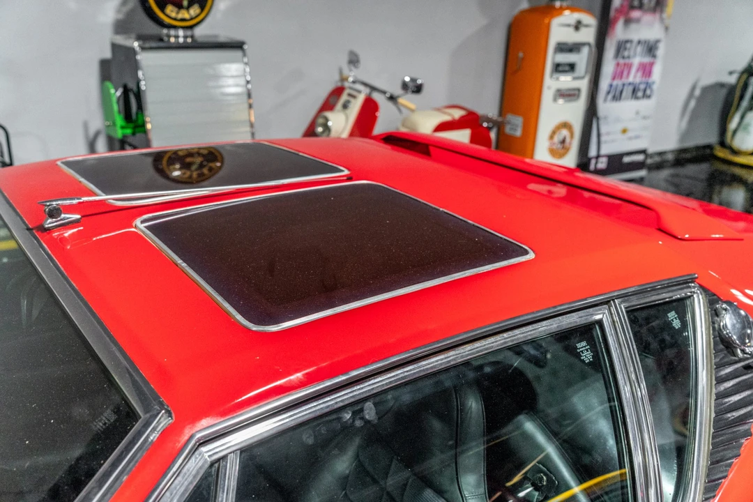 1972 DeTomaso Pantera - Image 23 of 31