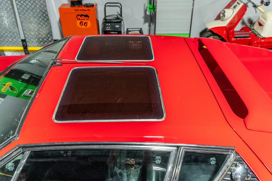 1972 DeTomaso Pantera - Image 24 of 31