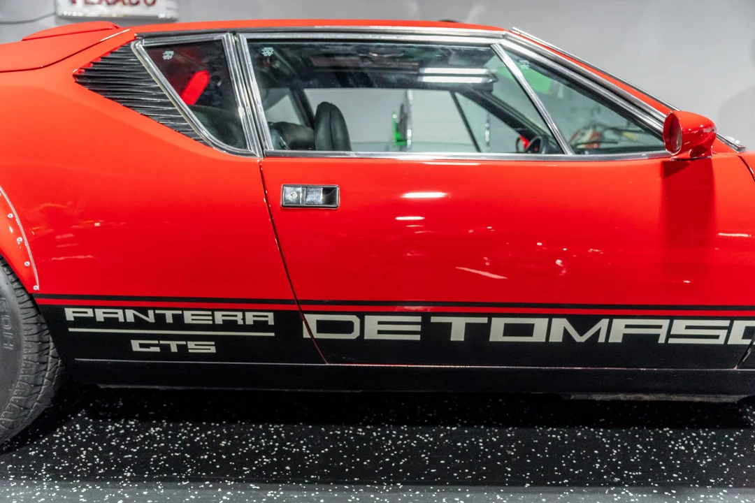1972 DeTomaso Pantera - Image 30 of 31