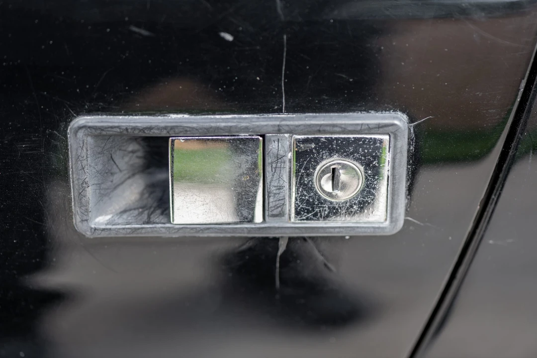 1972 DeTomaso Pantera - Image 16 of 31