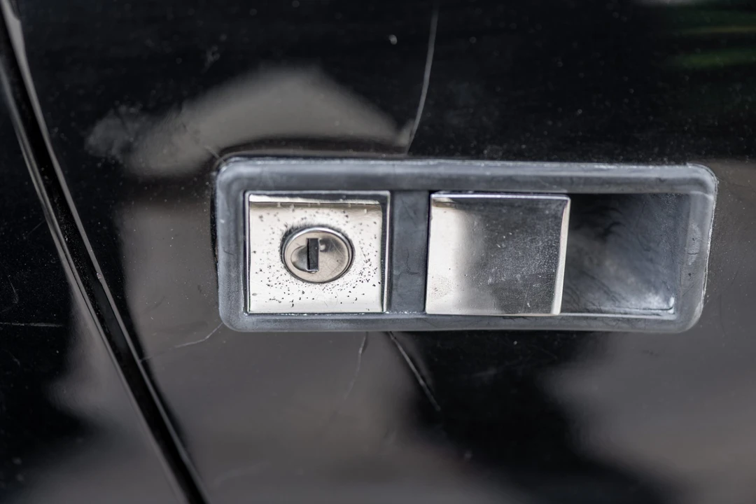 1972 DeTomaso Pantera - Image 17 of 31
