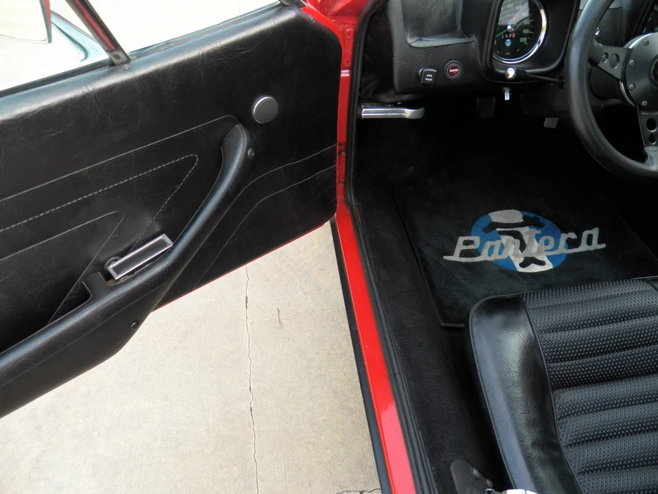 1972 DeTomaso Pantera - Image 21 of 31