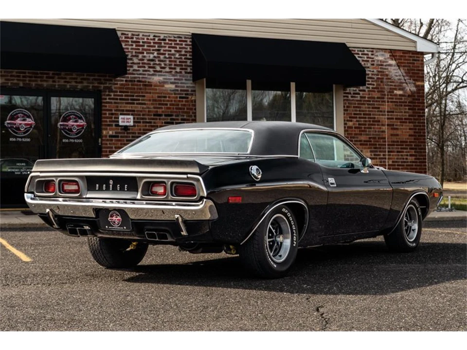 1972 Dodge Challenger 1st Gen - Image 24 of 31