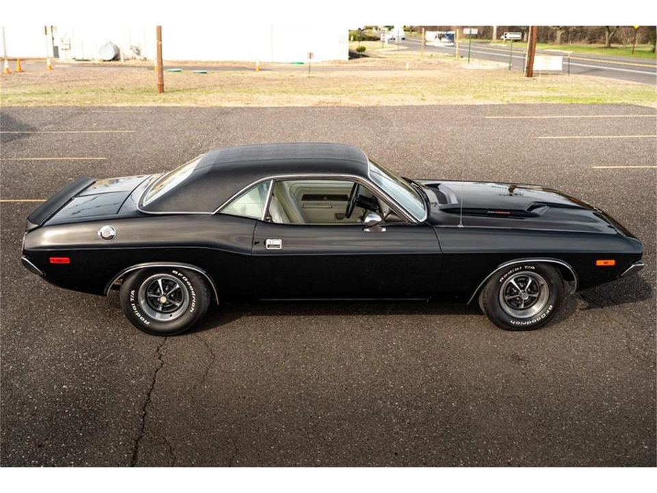 1972 Dodge Challenger 1st Gen - Image 11 of 31
