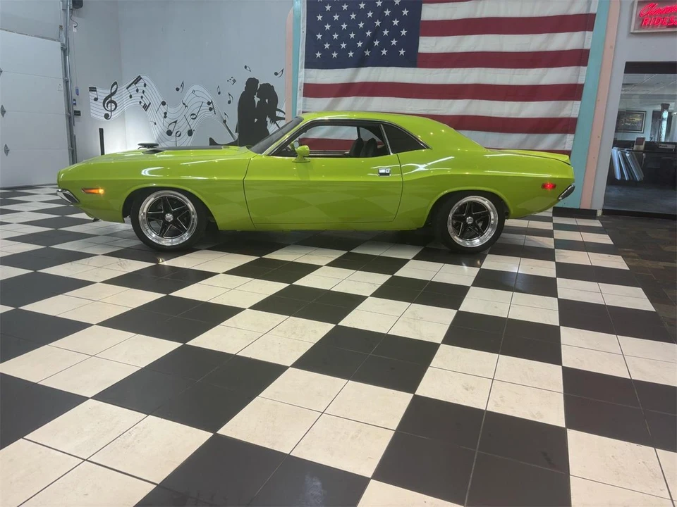1972 Dodge Challenger 1st Gen - Image 4 of 31