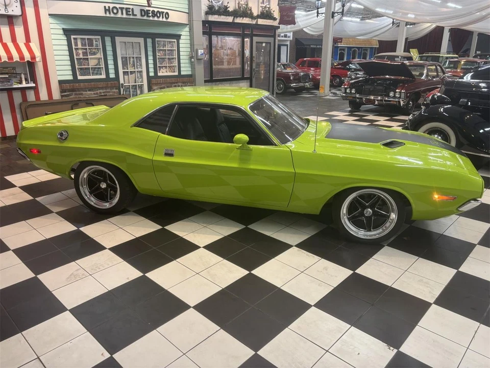 1972 Dodge Challenger 1st Gen - Image 7 of 31