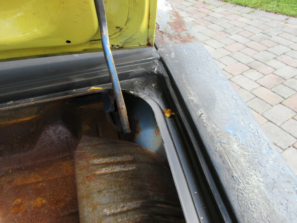 1972 Dodge Challenger 1st Gen - Image 10 of 25