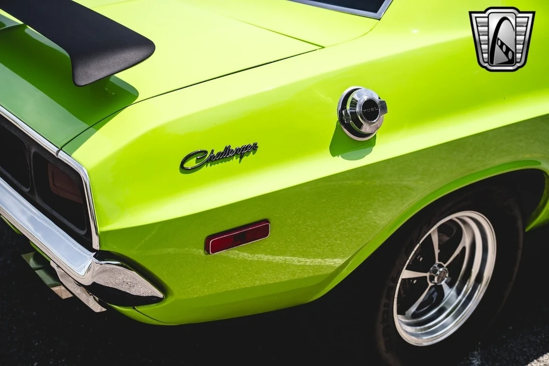 1972 Dodge Challenger 1st Gen - Image 17 of 21