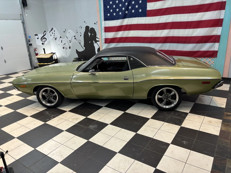 1972 Dodge Challenger 1st Gen - Image 18 of 21