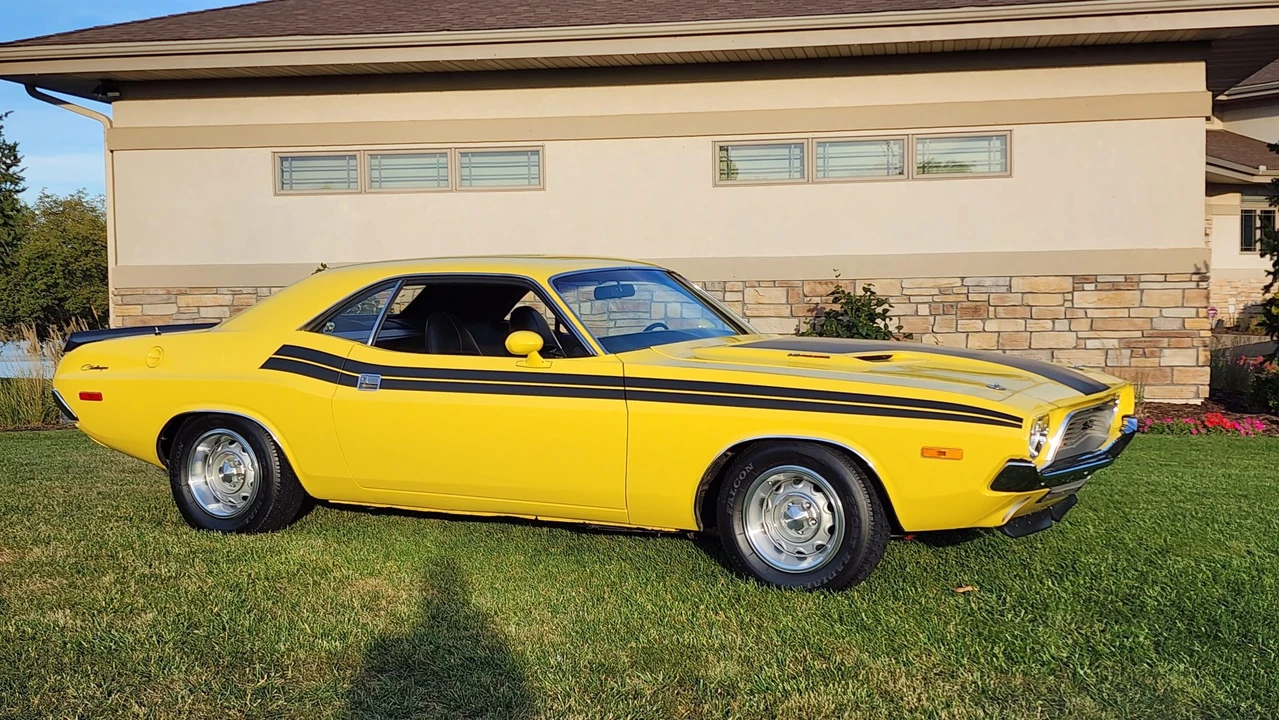 1972 Dodge Challenger 1st Gen - Image 15 of 31