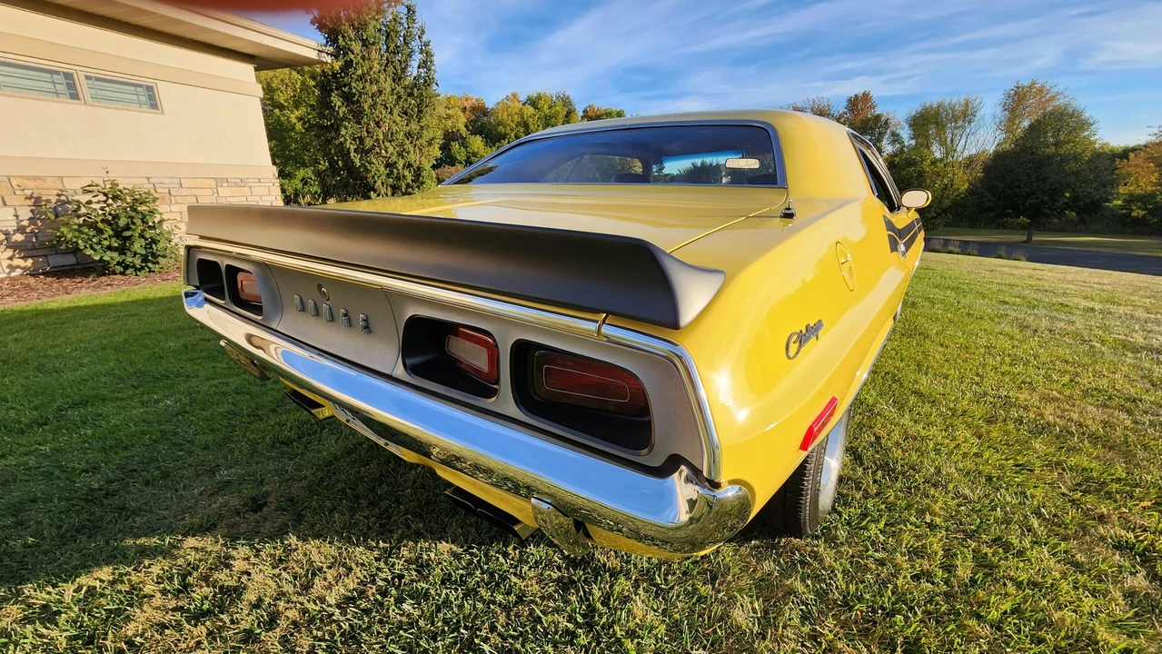 1972 Dodge Challenger 1st Gen - Image 11 of 31