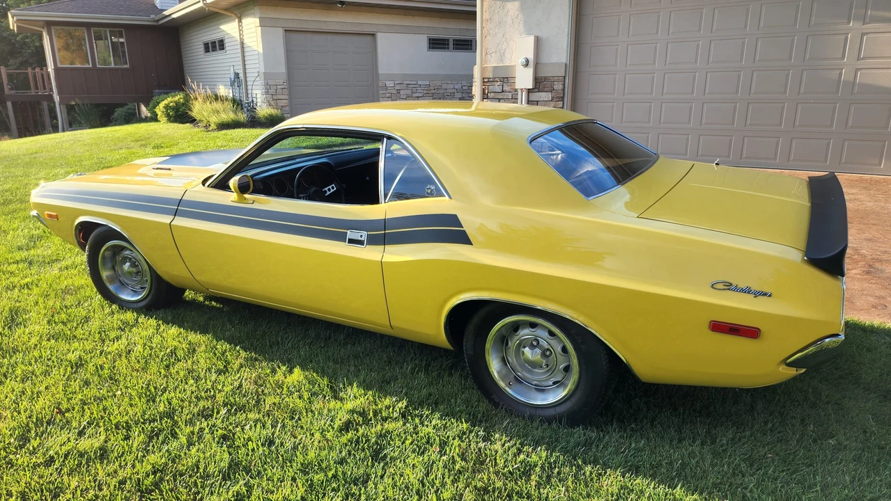 1972 Dodge Challenger 1st Gen - Image 5 of 31