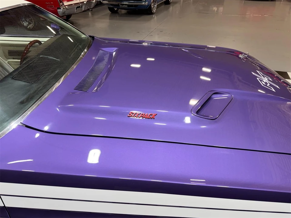 1972 Dodge Challenger 1st Gen - Image 17 of 31