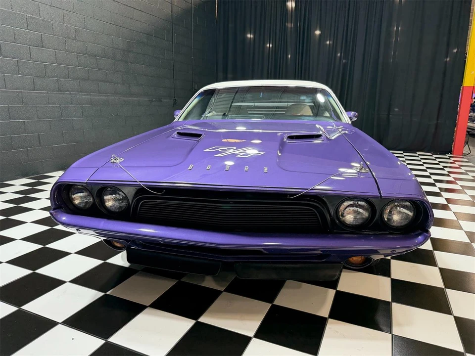 1972 Dodge Challenger 1st Gen - Image 12 of 31