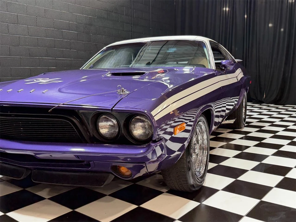 1972 Dodge Challenger 1st Gen - Image 9 of 31