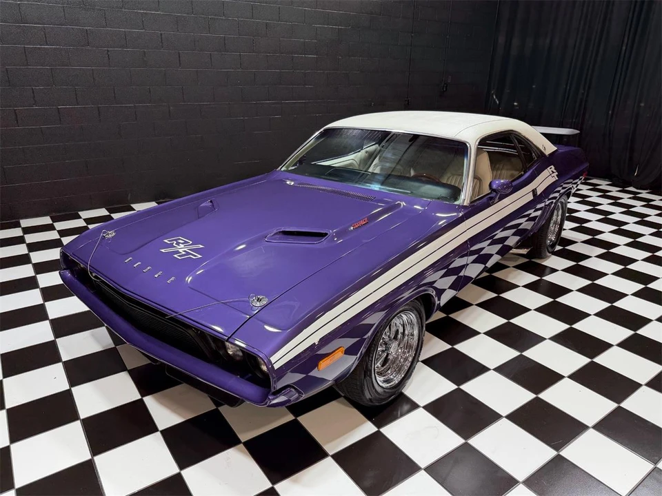 1972 Dodge Challenger 1st Gen - Image 6 of 31