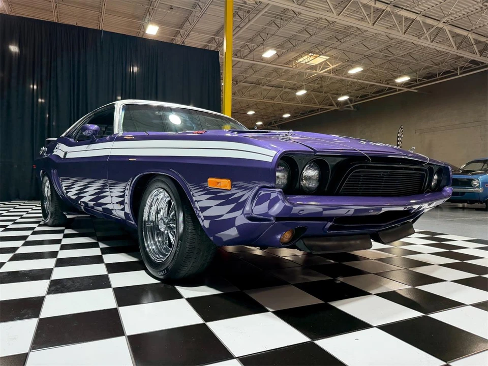 1972 Dodge Challenger 1st Gen - Image 14 of 31