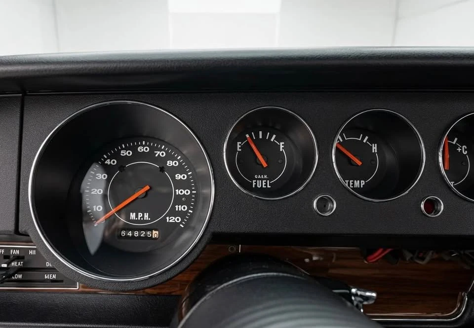 1972 Dodge Challenger 1st Gen - Image 8 of 11