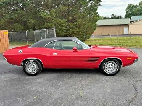 1972 Dodge Challenger Coupe 2D