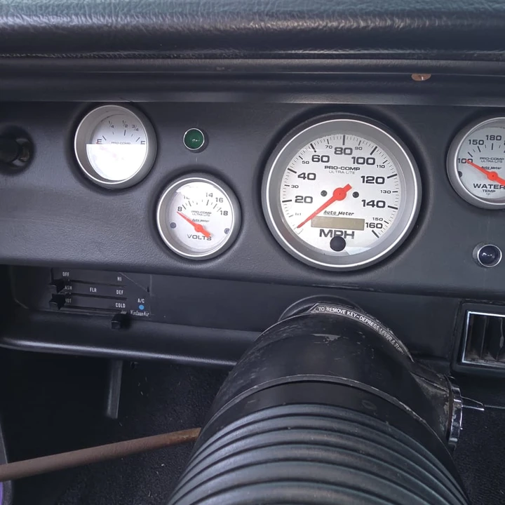 1972 Dodge Challenger 1st Gen - Image 9 of 17