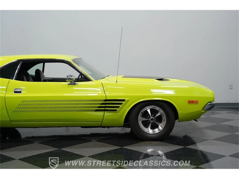 1972 Dodge Challenger 1st Gen - Image 28 of 31