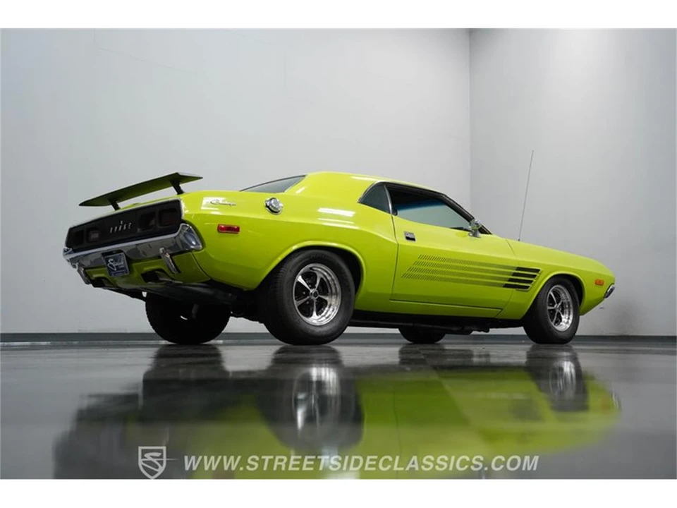1972 Dodge Challenger 1st Gen - Image 25 of 31