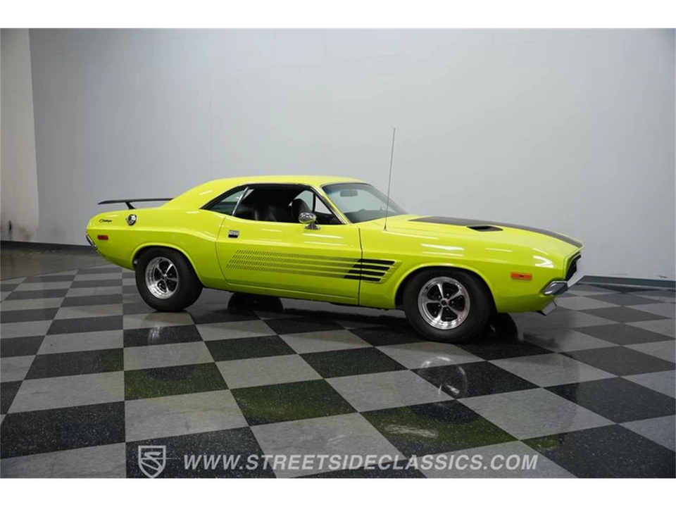 1972 Dodge Challenger 1st Gen - Image 14 of 31