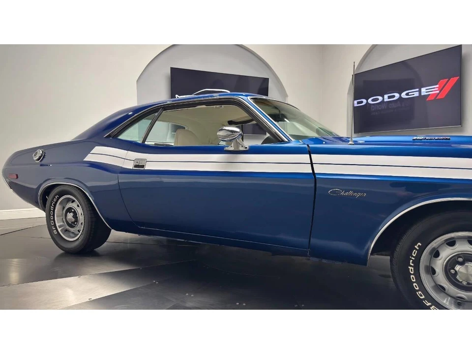 1972 Dodge Challenger 1st Gen - Image 14 of 31