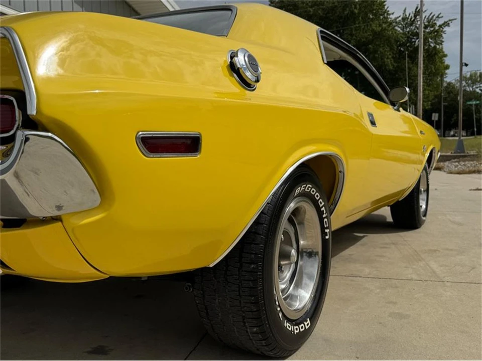 1972 Dodge Challenger 1st Gen - Image 20 of 31