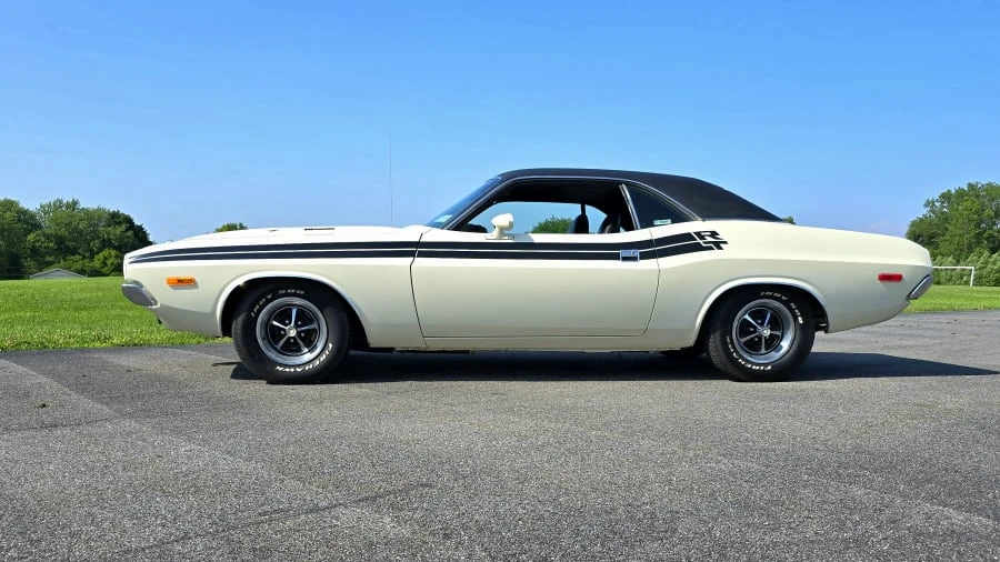 1972 Dodge Challenger 1st Gen - Image 16 of 25