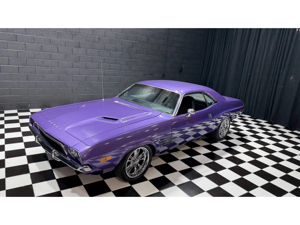 1972 Dodge Challenger 1st Gen - Image 10 of 31