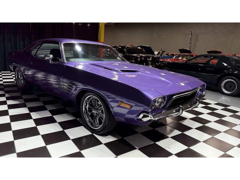 1972 Dodge Challenger 1st Gen - Image 13 of 31